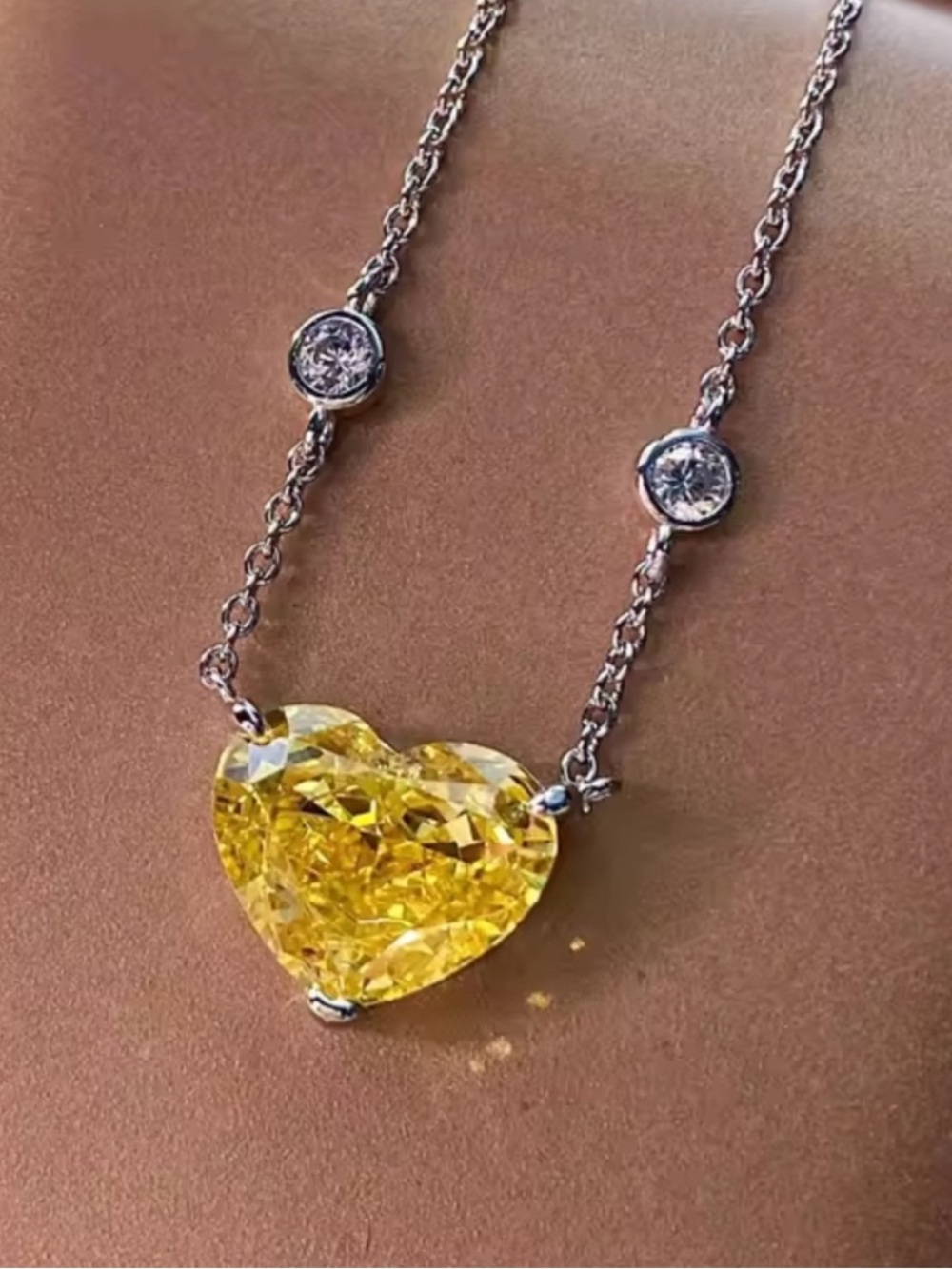 4ct Platinum Canary Heart Necklace